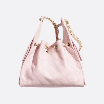 Mittelgroße Tasche